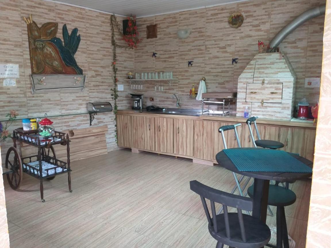 Pousada Familia Relaxe Na Serra Da Mantiqueira Santo Antônio do Pinhal Екстериор снимка